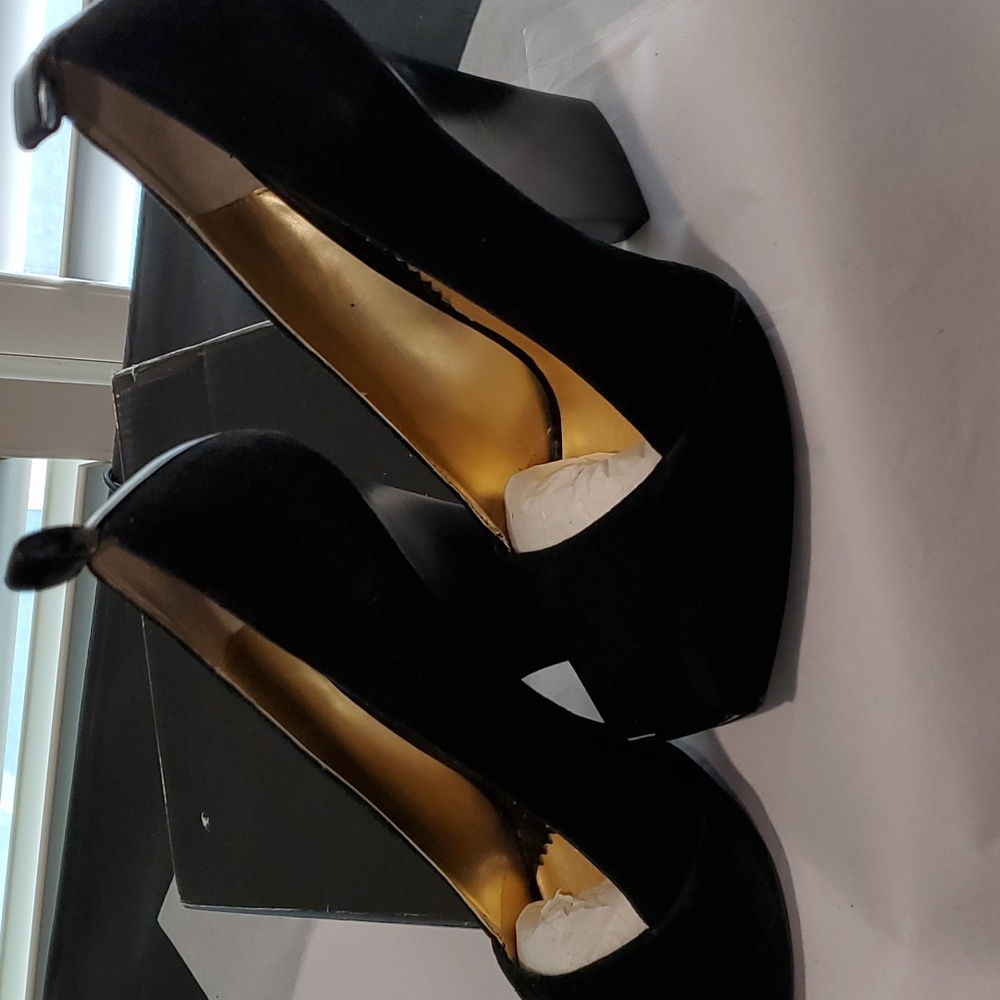 NIB Genuine Black Suede Leather Wood Stacked Platform Heels Peep Toe 7.5 vintage